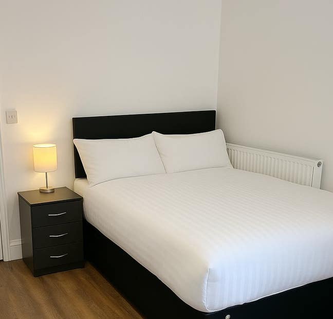 Luxury Room - at  St. James Street BN2 Main Photo