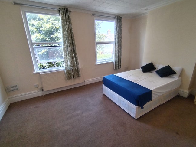 ✨Couple  room in Tottenham  Main Photo