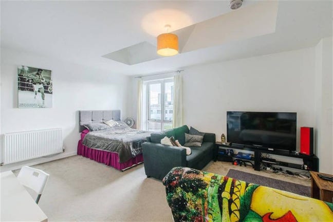 En-Suite Room in Duplex Apartment - Rope Court Main Photo