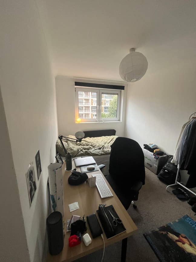 Large Room Available in Bethnal Green from October Main Photo