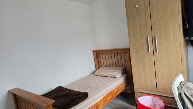 Double ensuit room available  Main Photo
