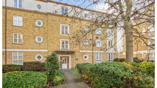 Large Double Room with Garden (6 Month Sublet) Main Photo
