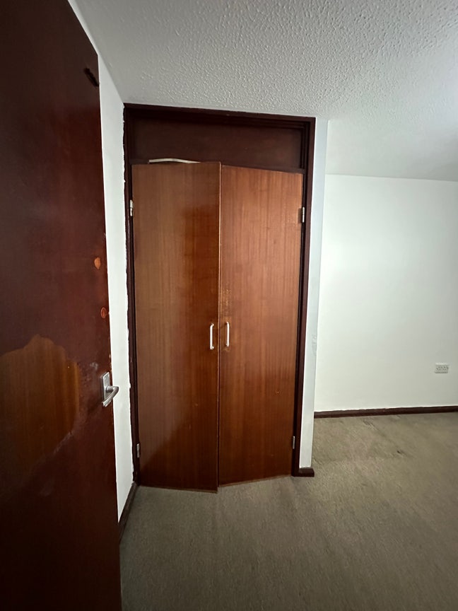 Room for rent  Main Photo