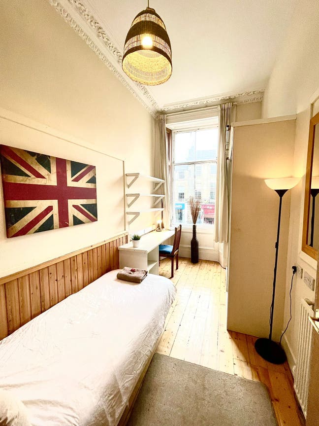 Single room - Haymarket - student only  Main Photo
