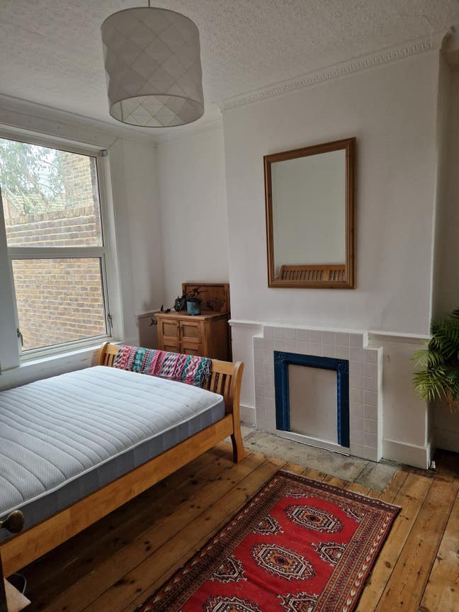 Double room to rent in spacious house in Old Town Main Photo