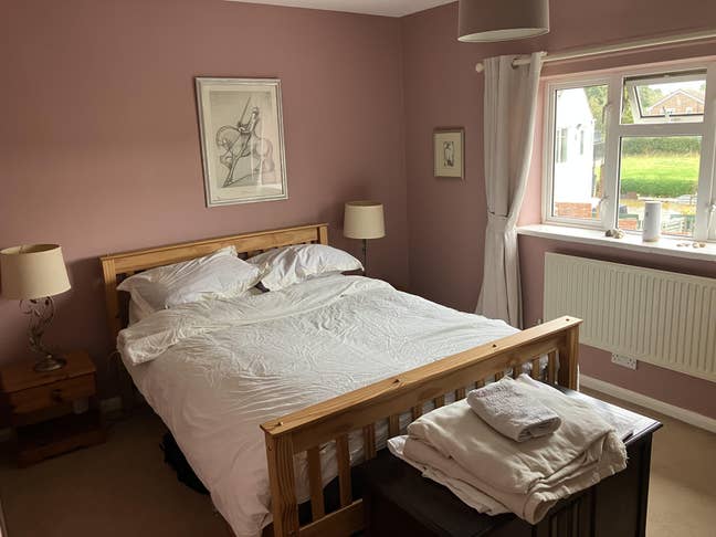 Double room in Alvanley village Main Photo