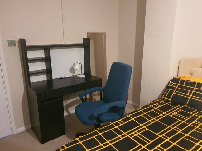 Furnished double room in a 2 bedroom house Main Photo