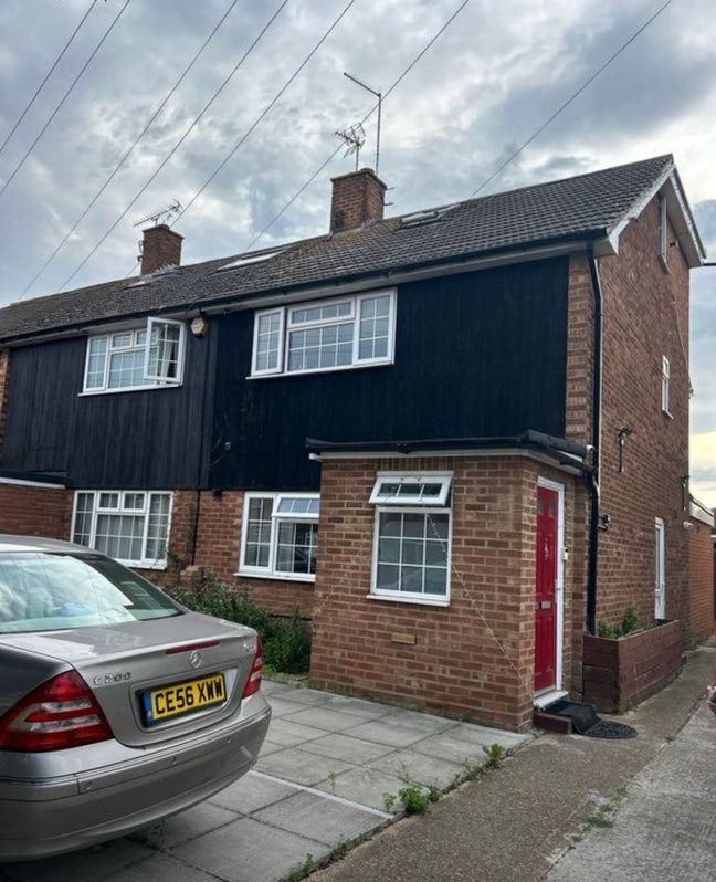 Double Room for Rent Main Photo