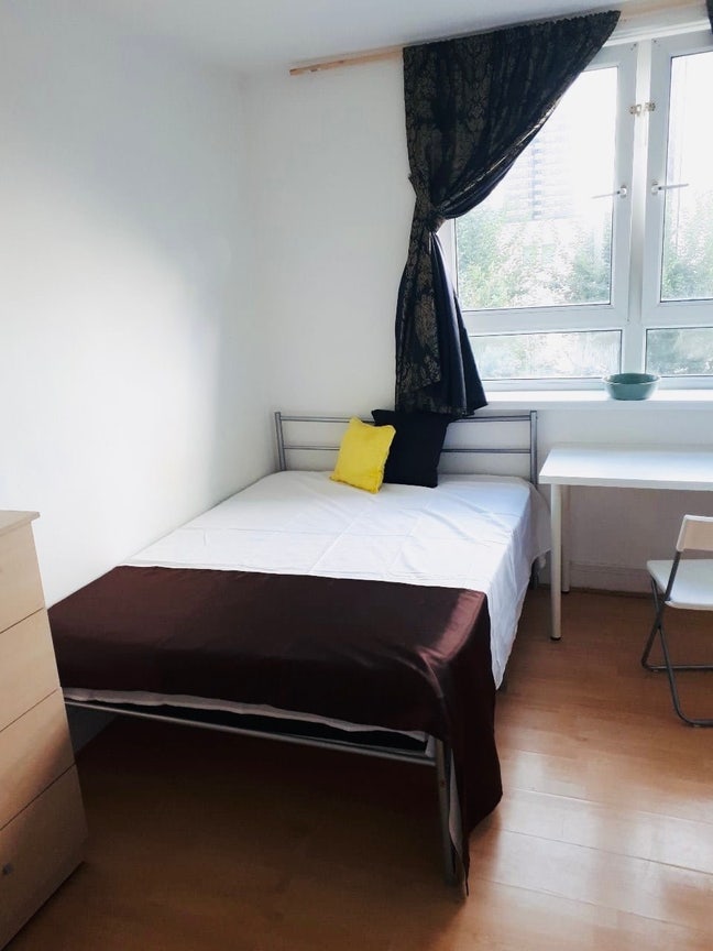 🎆Convenient 4bed Mile End / Queen Mary   Main Photo