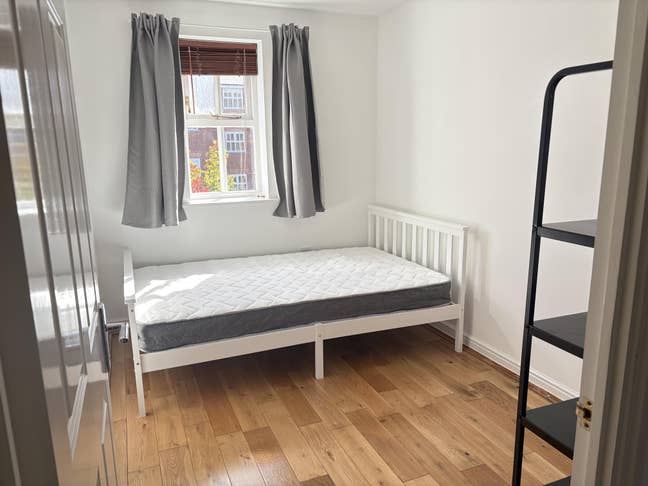 Double room available - from end of September Main Photo