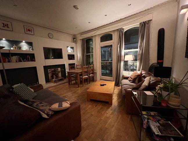 Flat in the heart of Fulham  Main Photo