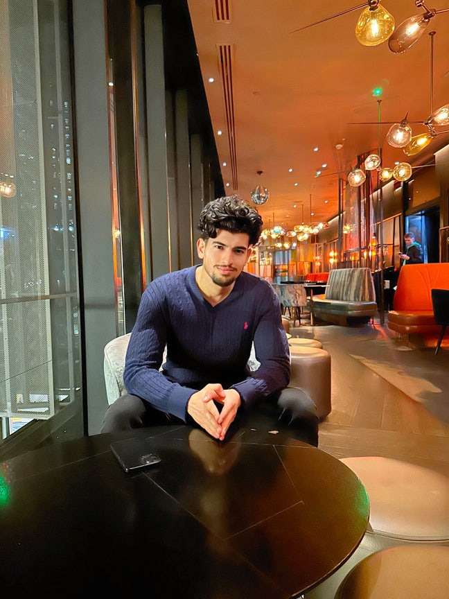 Doctor looking to share a flat in West London Main Photo