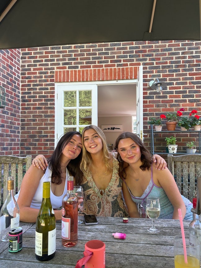 Looking for a friendly houseshare! X Main Photo