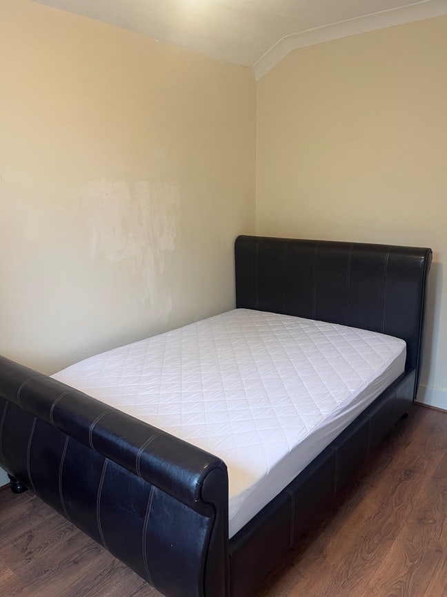 Double Room in Thornton Heath  Main Photo