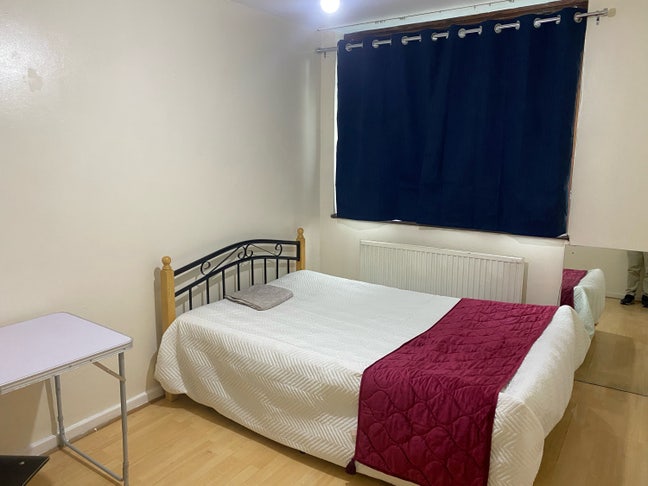 Double Room for a  Single Person 5Min to Tube,  Main Photo