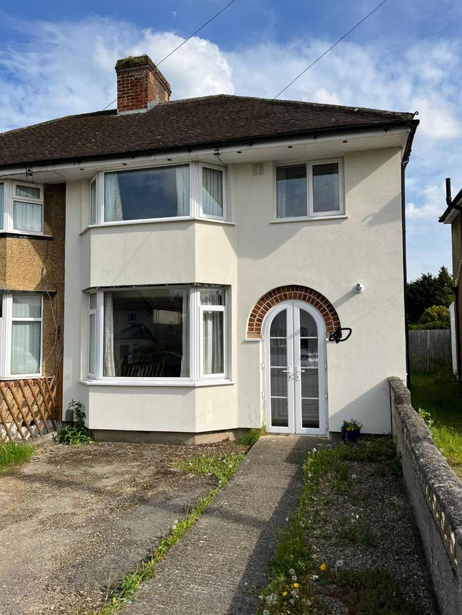 Double room and full use of shared house Main Photo
