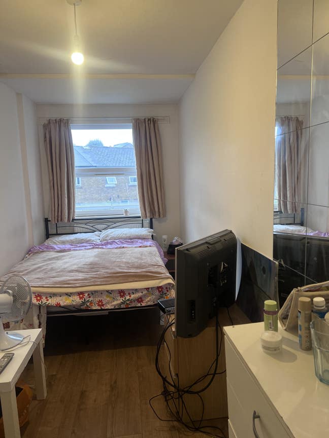 Room to rent  Main Photo