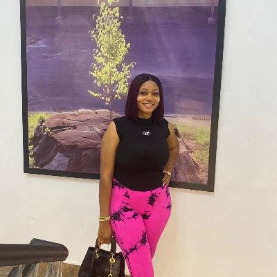 Student Female seeks a single or double room Main Photo