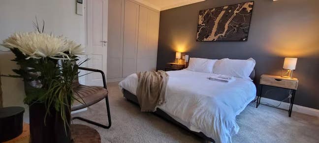Beautiful Room in Modern 4-Bed House - Clapham Par Main Photo