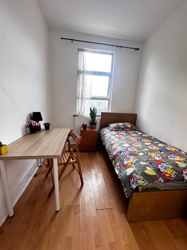 New House - 6 Rooms Available in Kensal Green Main Photo