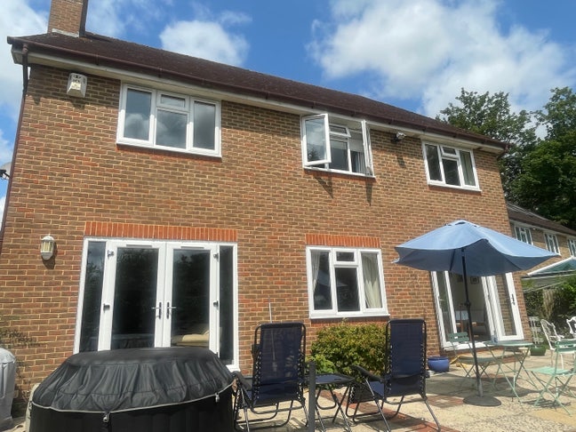 Master Suite £950 Nr Bearsted Station  Main Photo