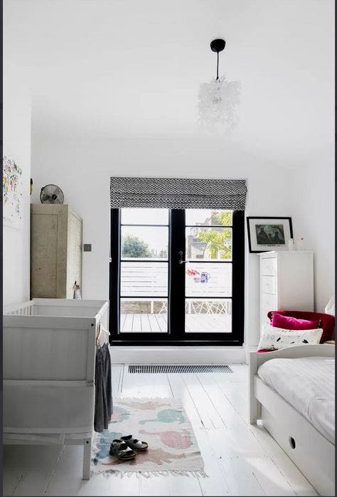 Weekday renter in friendly, family home Main Photo