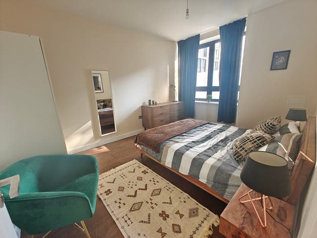 ** Canary Wharf ** Modern Double Room ** Main Photo