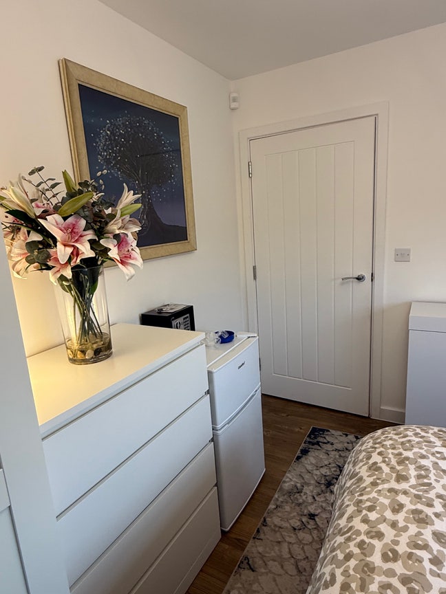 5 bed Modern Home, Marham Park, Bury St Edmunds Main Photo