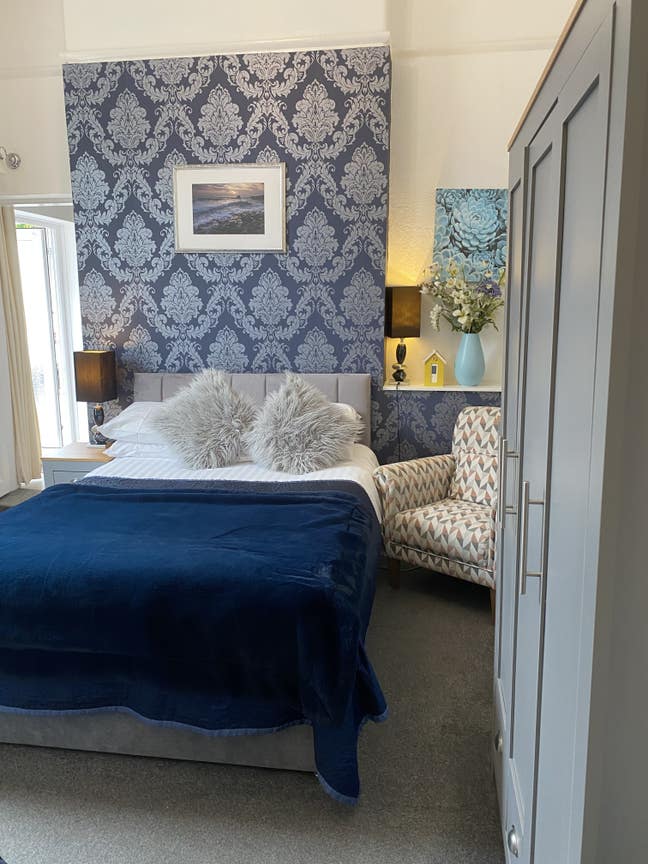 Furnished 1 bedroom apartment in Torquay Main Photo