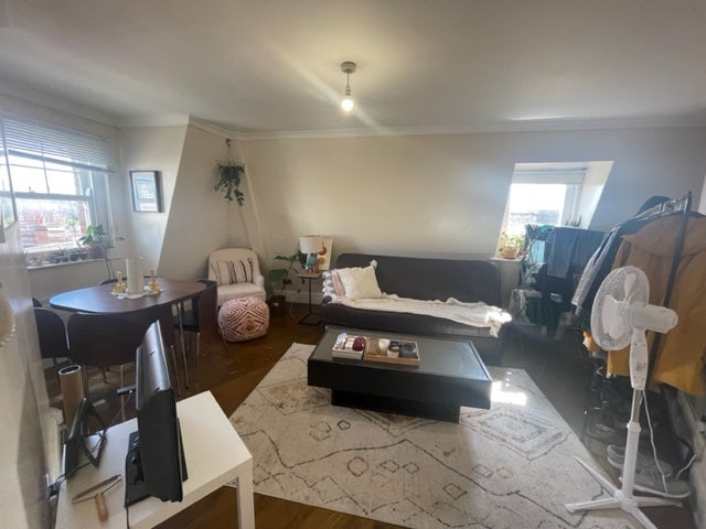 Cosy one. bedroom flat - Cricklewood Broadway Main Photo