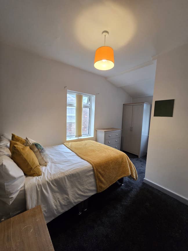 ✨ Ensuite Room Available M7 ✨  Main Photo