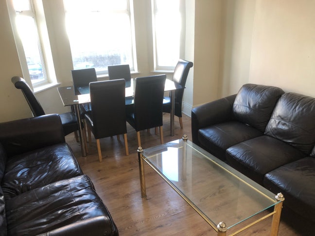 Double Room in Rusholme available  Main Photo