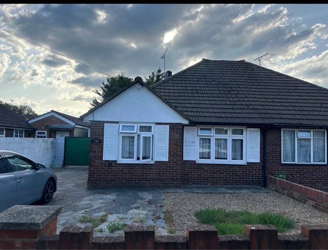 House to Let near to Heathrow Airport  Main Photo