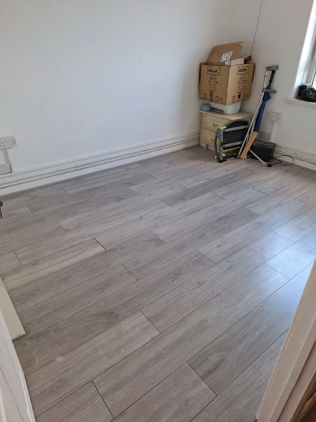 Double Room for Rent Main Photo