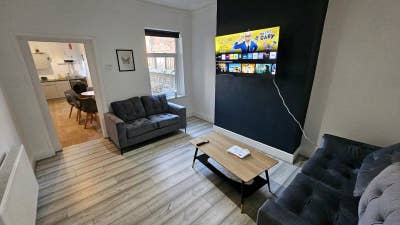 Rooms Bills in, M27, Refurbished,Close to Transpot Main Photo