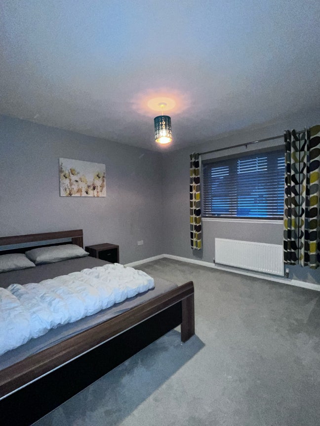 Fully furnished double room for rent Main Photo