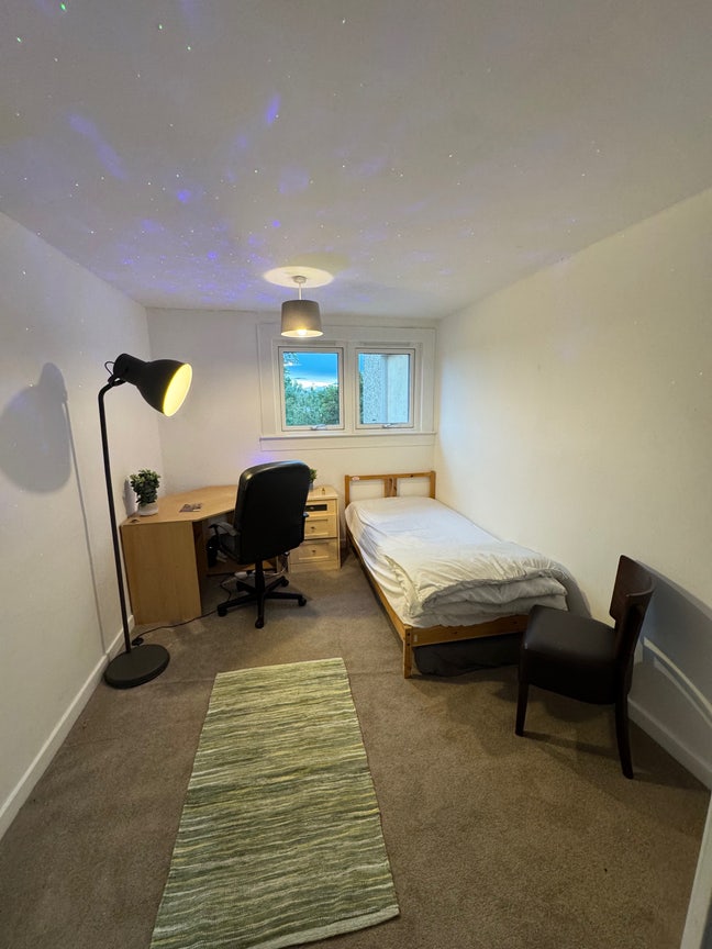 Double Room available Main Photo