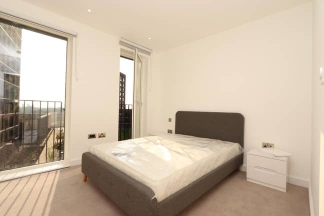 Great modern rooms with gym in Canada Water SE16 Main Photo