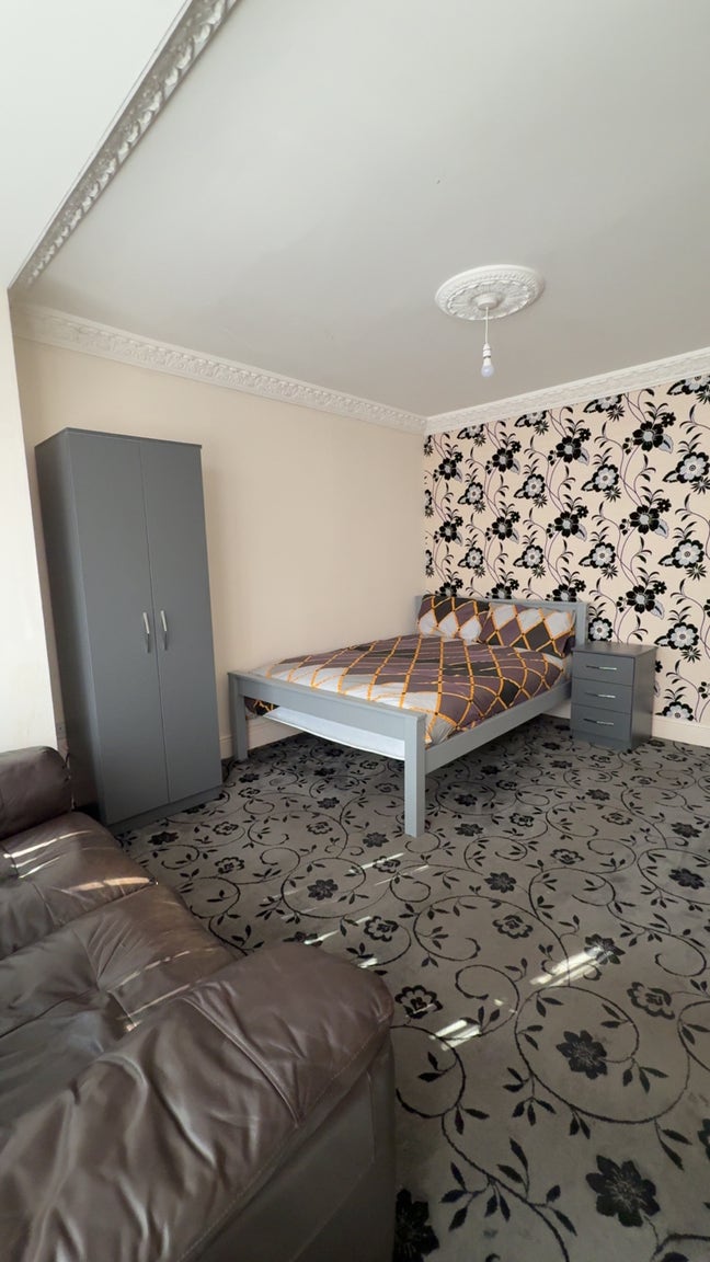 Shared house  Main Photo