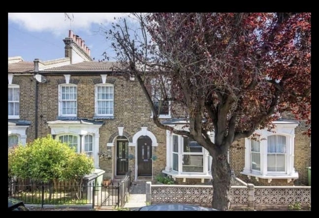 Large double room in New Cross Gate - £775 +bills  Main Photo