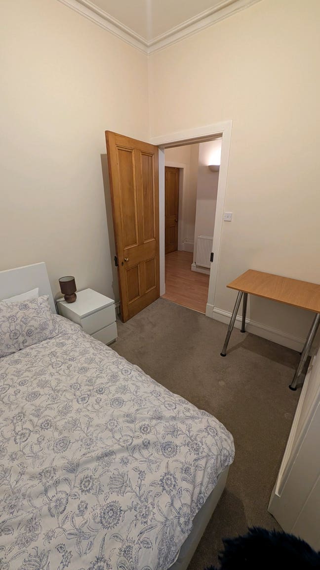 Room to rent on the royal mile Main Photo