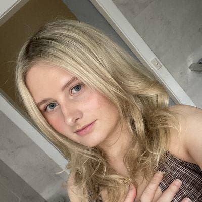 Hey! I’m from Melbourne Australia and looki... Main Photo