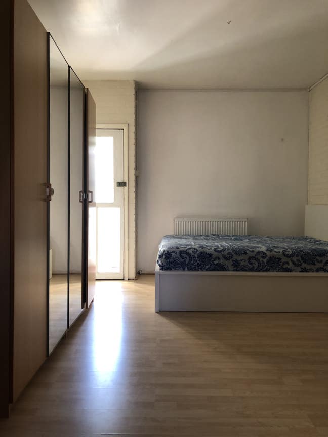 Room near Canary Wharf   Main Photo