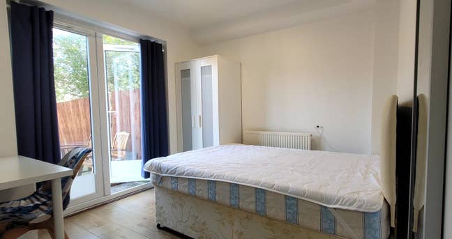 🔥 En-Suite 🔥 Great Location, All Bills, Parking Main Photo