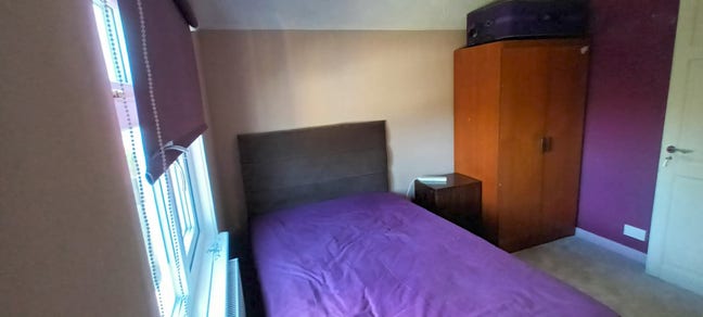 Quiet rooms to let in Rochford Main Photo