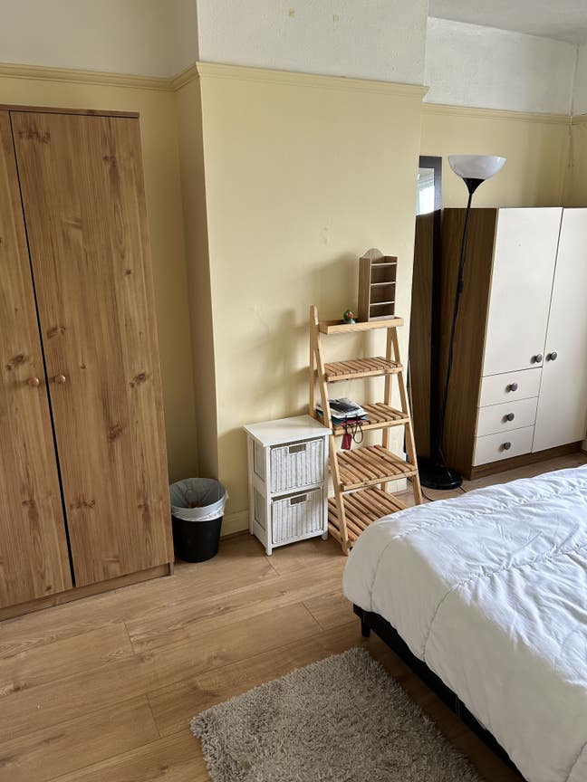 Comfortable room close to Heathrow  Main Photo