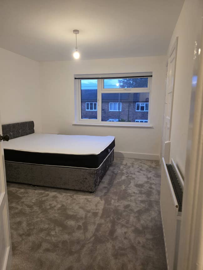 Newly Renovated Double & Single Bedroom House Shar Main Photo