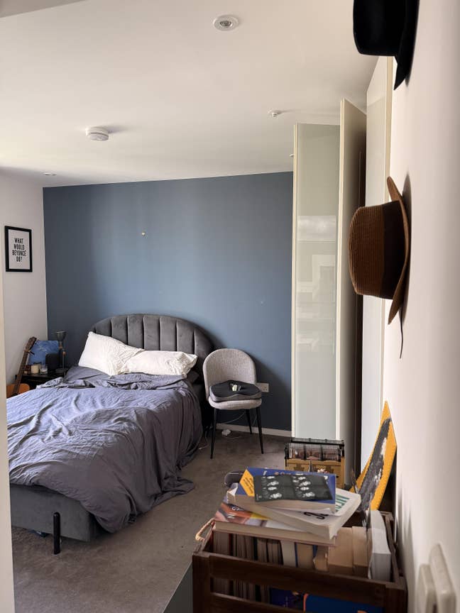 Move to the Olympic Village & gain best housemates Main Photo