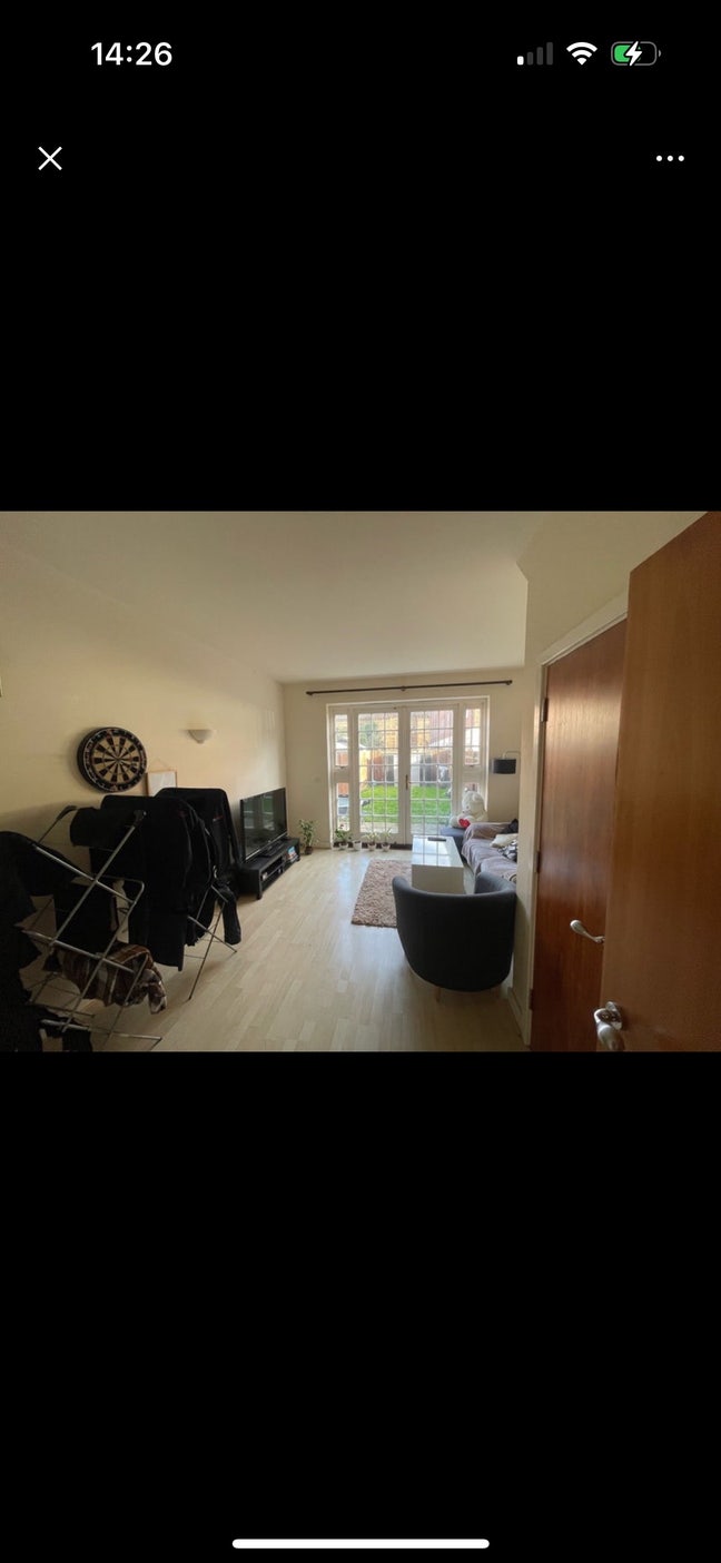 Cute room in Woolwich  Main Photo