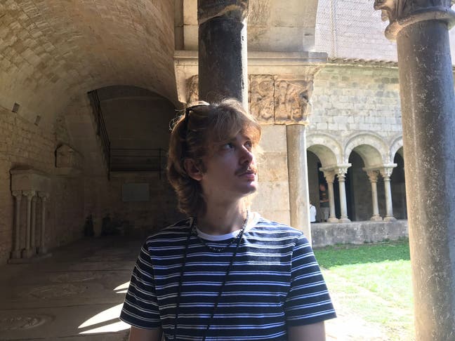 Looking for a room in sociable house! Main Photo